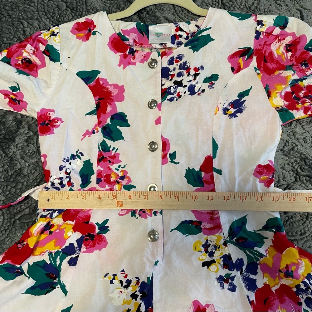 Vintage Floral Rompers - Picture 9 of 16